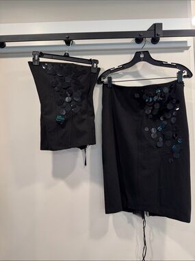 Black Sequin-Embellished Pencil Skirt - Women